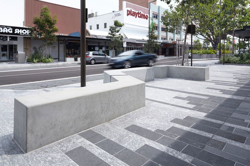 Quatro Design Flinders range public seating.
