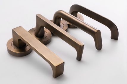 Brass door levers – Lockwood Brass Core range
