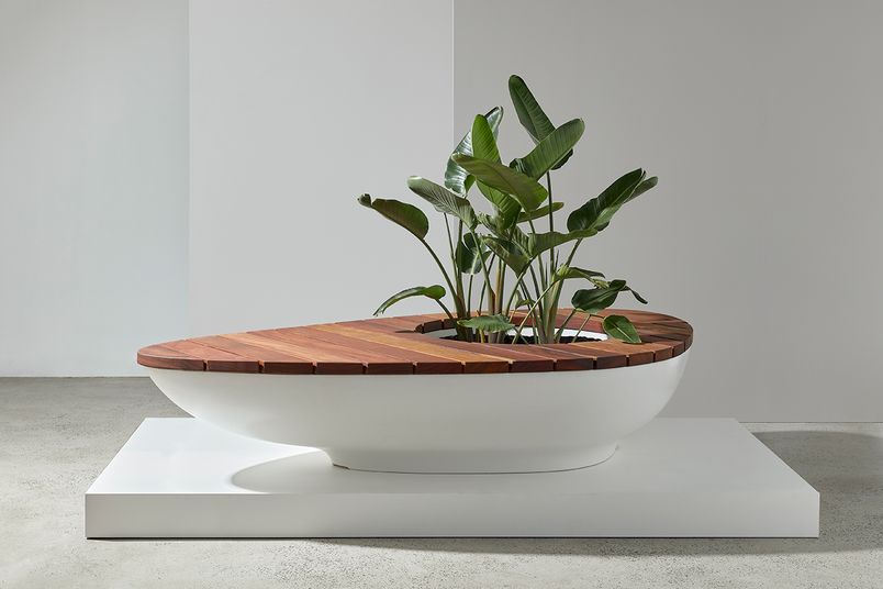 Quatro Design's Delta collection of seat planters.